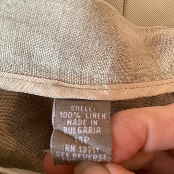 Tan linen pants. 14 petite. Valerie Stevens. - Picture 6 of 7